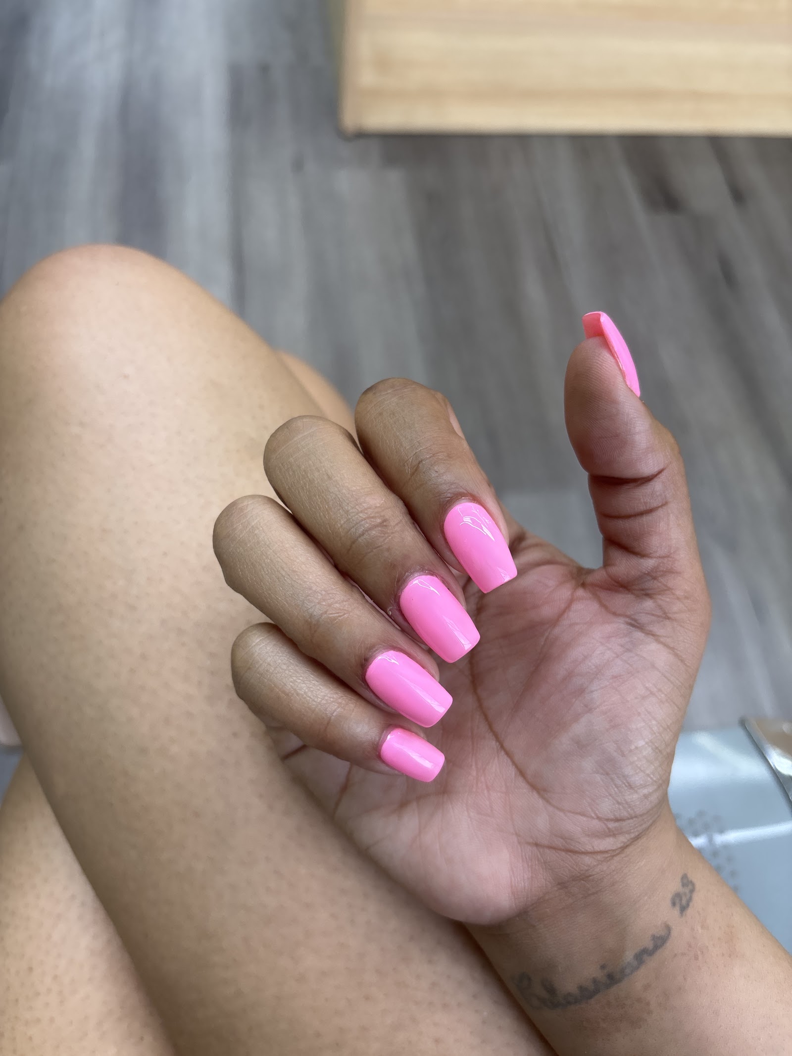 Luxor Nails Spa (10% OFF All Services $30+) nail photo 1