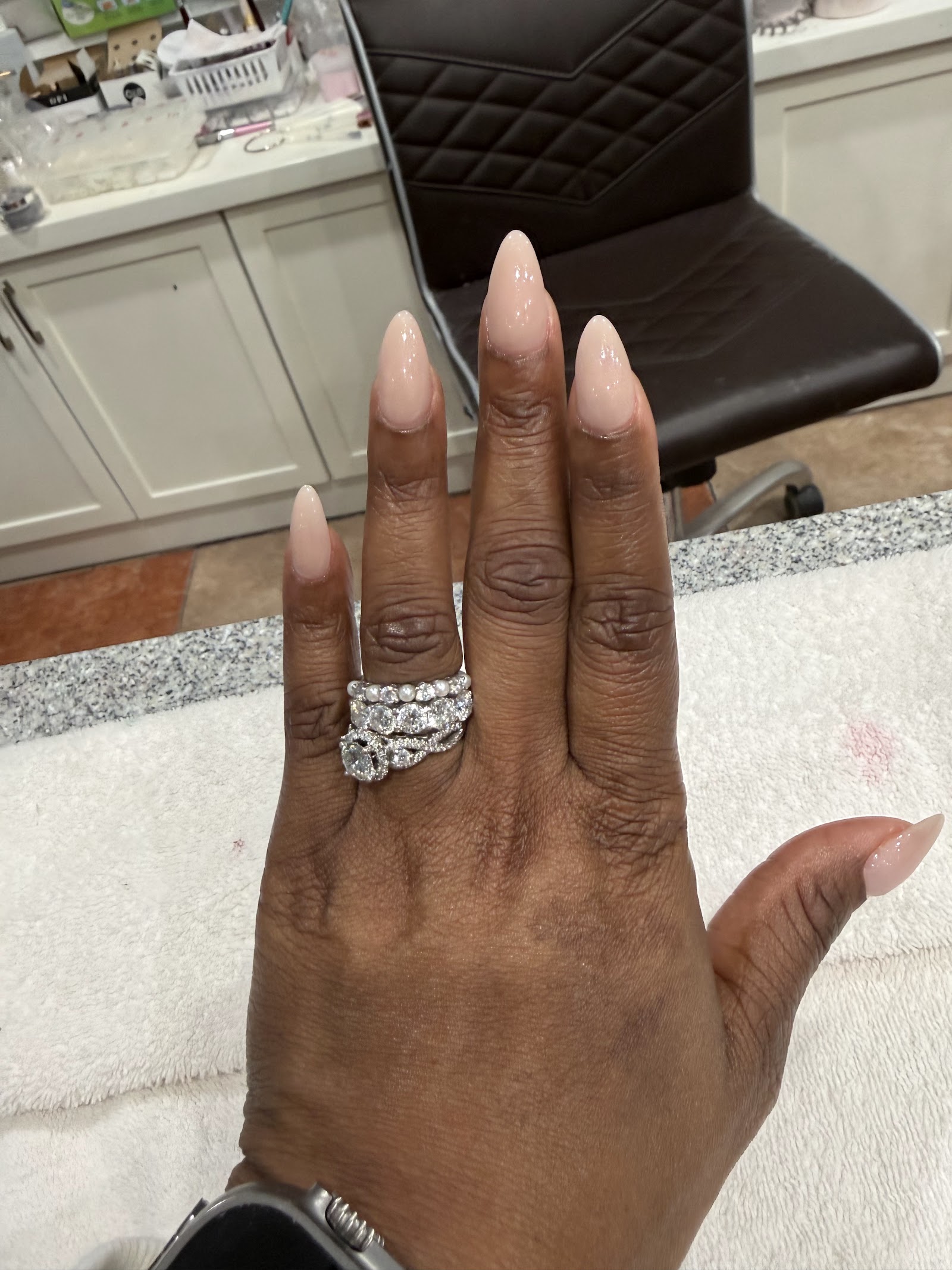 Luxor Nails Spa (10% OFF All Services $30+) nail photo 3